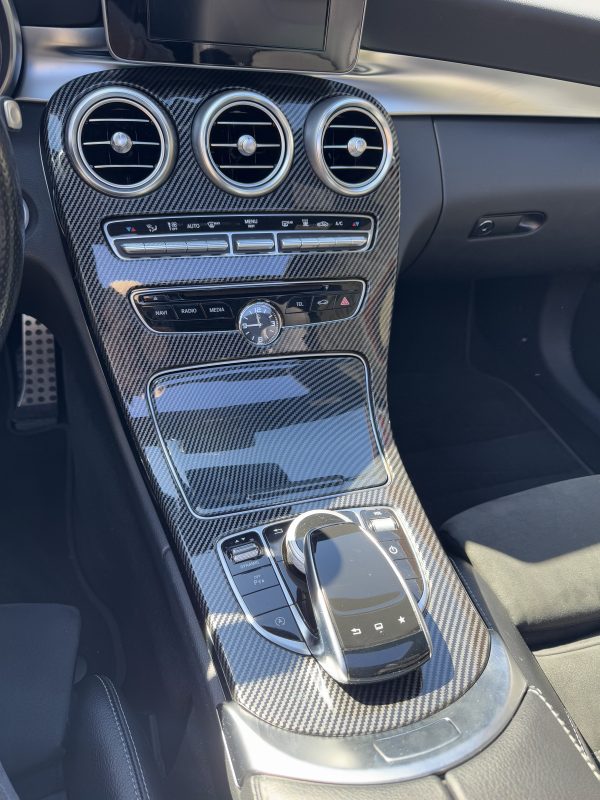 ”Kolfiber” Mittkonsol Överlägg för Mercedes Benz C-klass W205 & GLC X253 (2015–2018) – Komplett Kit inkl. Lock - Bild 3