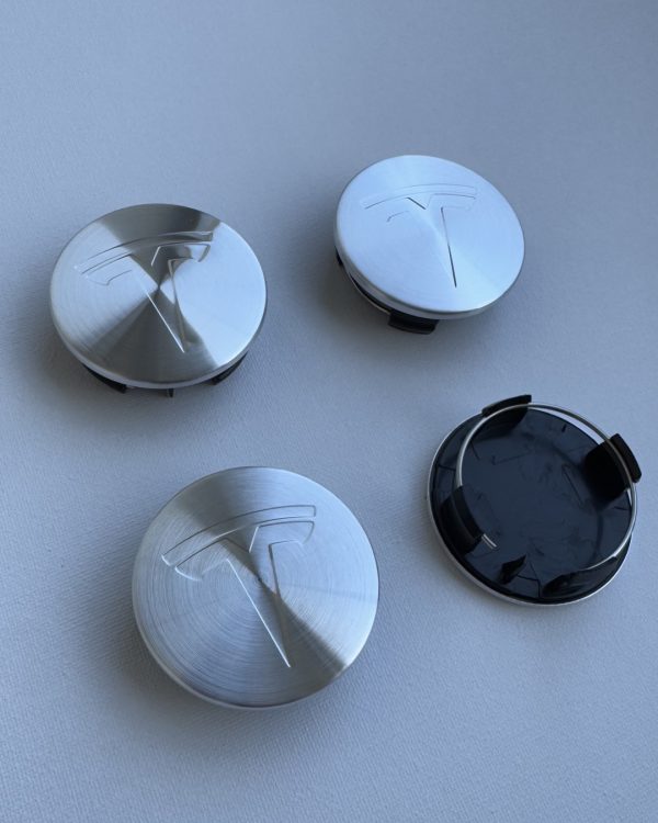 Tesla centrumkåpor 4-pack krom 57mm