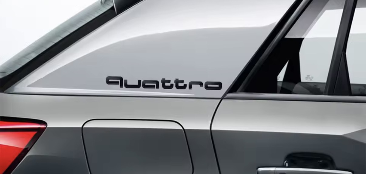 Quattro emblem till Audi - Front/backlucka/sidokjol (Svart/krom/mattsilver) 5 Quattro emblem till Audi - Front/backlucka/sidokjol (Svart/krom/mattsilver) - Bild 5