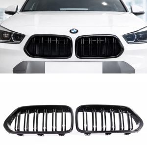 Hem 5 BMW X2 F39 2018-2023 svarta njurar/grill dubbelribbad blanksvart